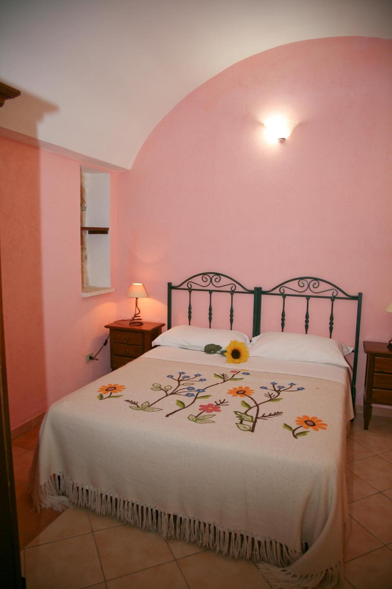 Masseria Asciano Остуні Номер фото